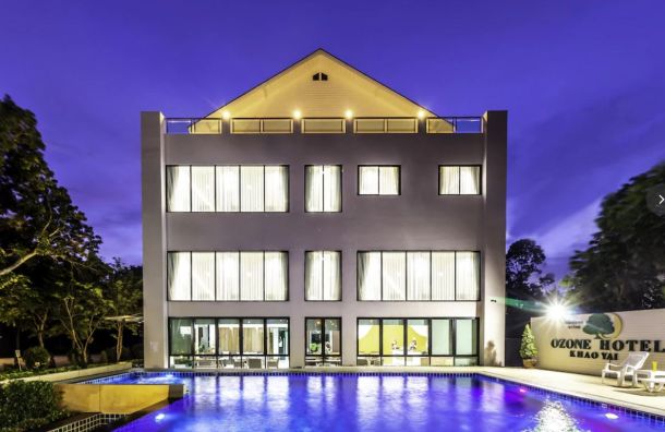 Hotel Ozone